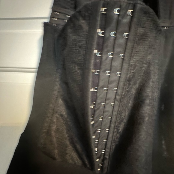 New Ardyss Body Shaper - Picture 3 of 10